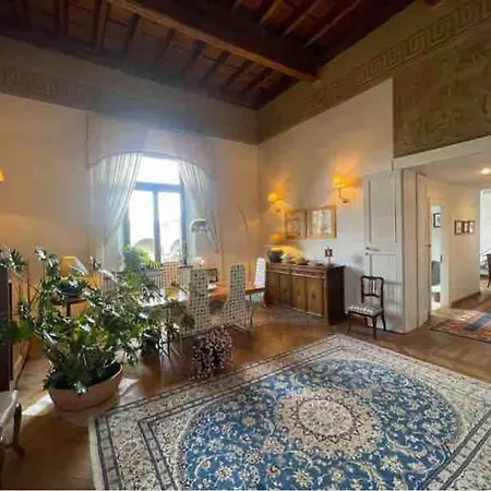 Della Duchessa - Dimora Storica Affrescata Penzion